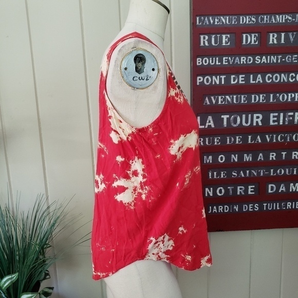 Forever 21 tie dye style top metal decorations & Criss cross open back Size M - Picture 5 of 11